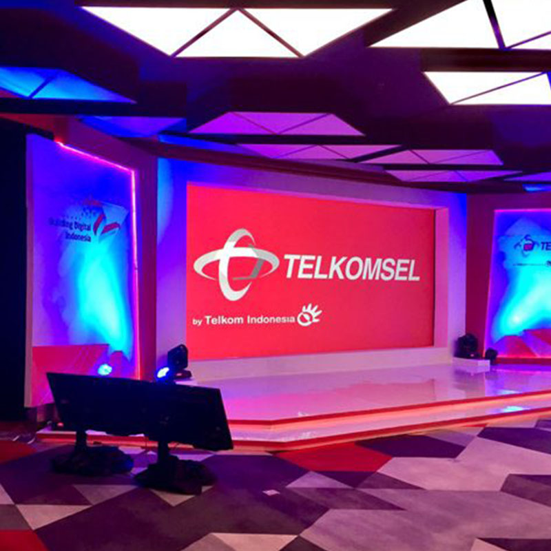 Dudukan Lantai untuk LED Screen